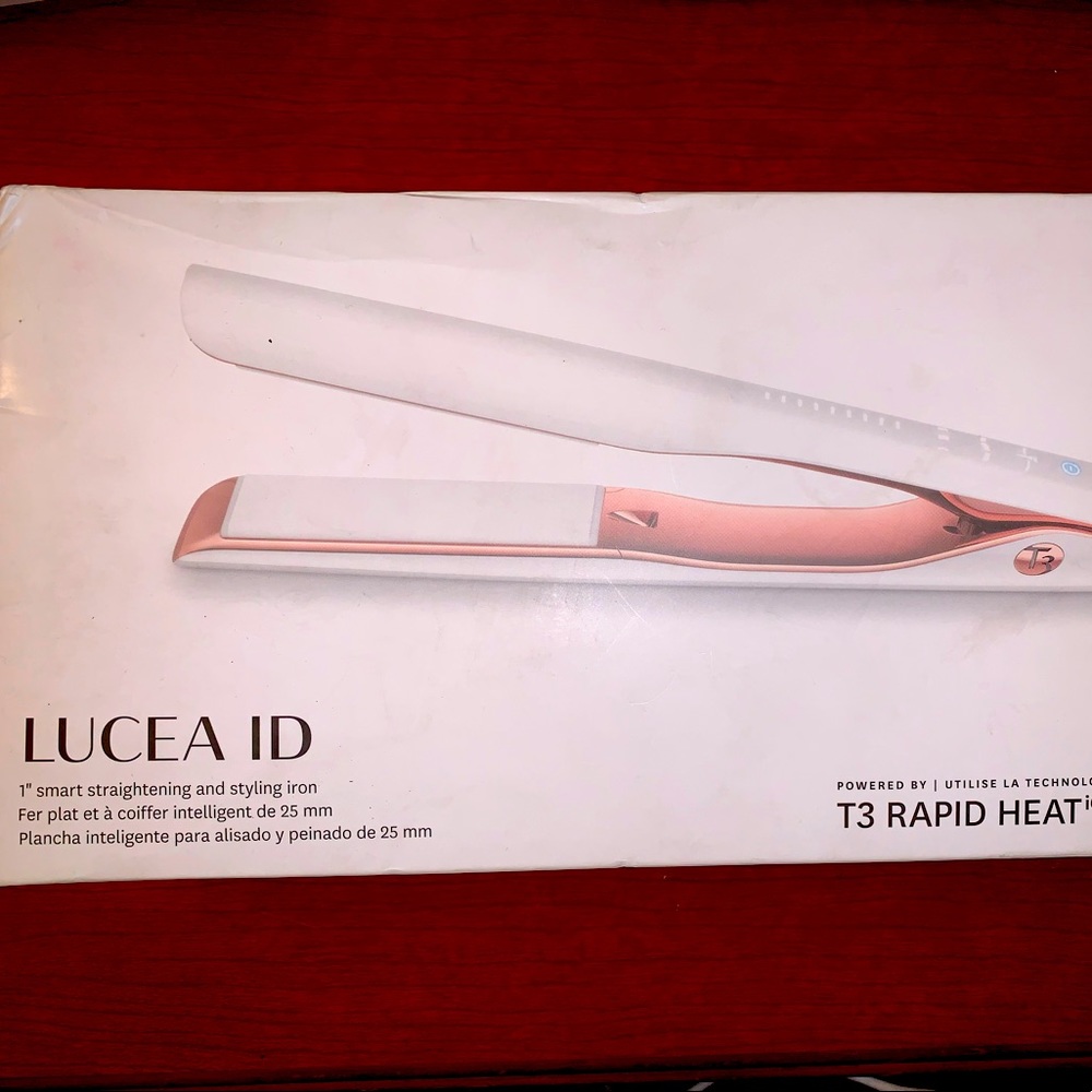 NWOT T3 Lucea ID Rapid Heat IQ + Heat ID 1” Smart Straightening & Styling Iron